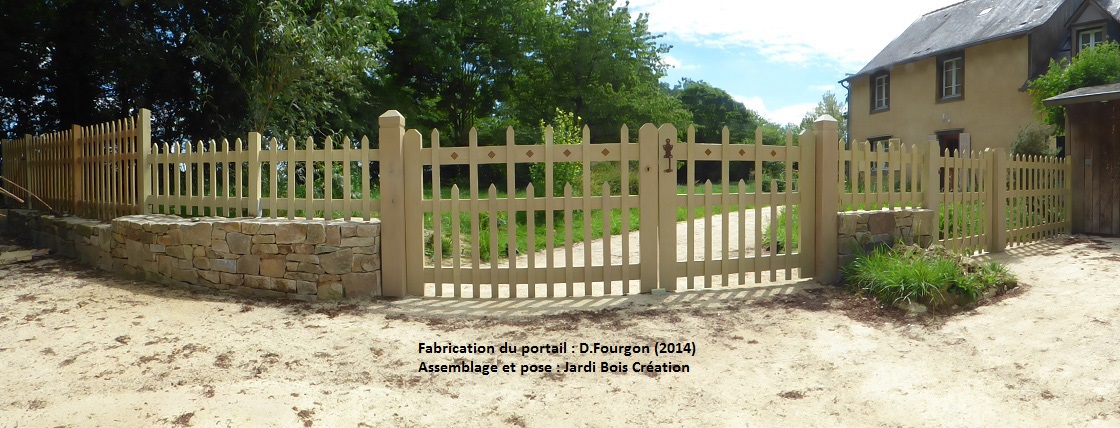 ensemble portail, portillons et clôture en chataignier 2
