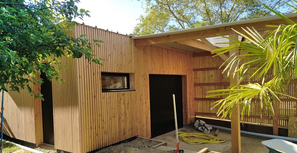 garage + carport bardage à claire-voie